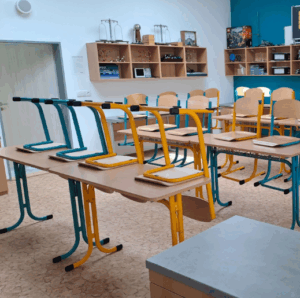 Veřejná zakázka malého rozsahu – nábytek do tříd